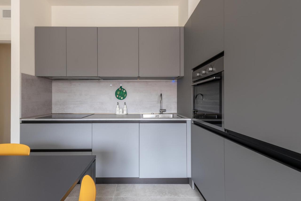 We Home - Santa Sofia House, Duomo Milan Exterior photo